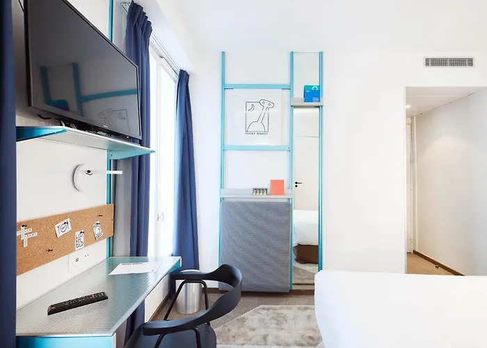 Hotel French Theory Parigi